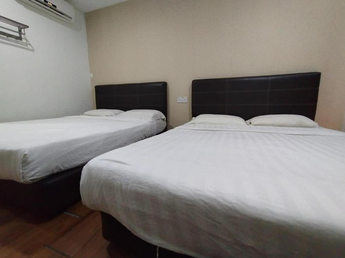Super Oyo 90668 Joy Inn Miri Exterior foto